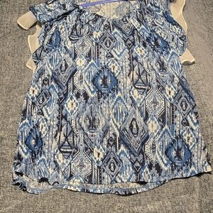 Chic Blue Patterned Women's Blouse